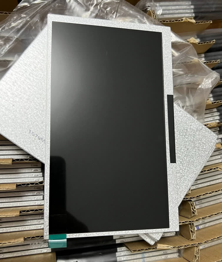 7 inch IPS screen